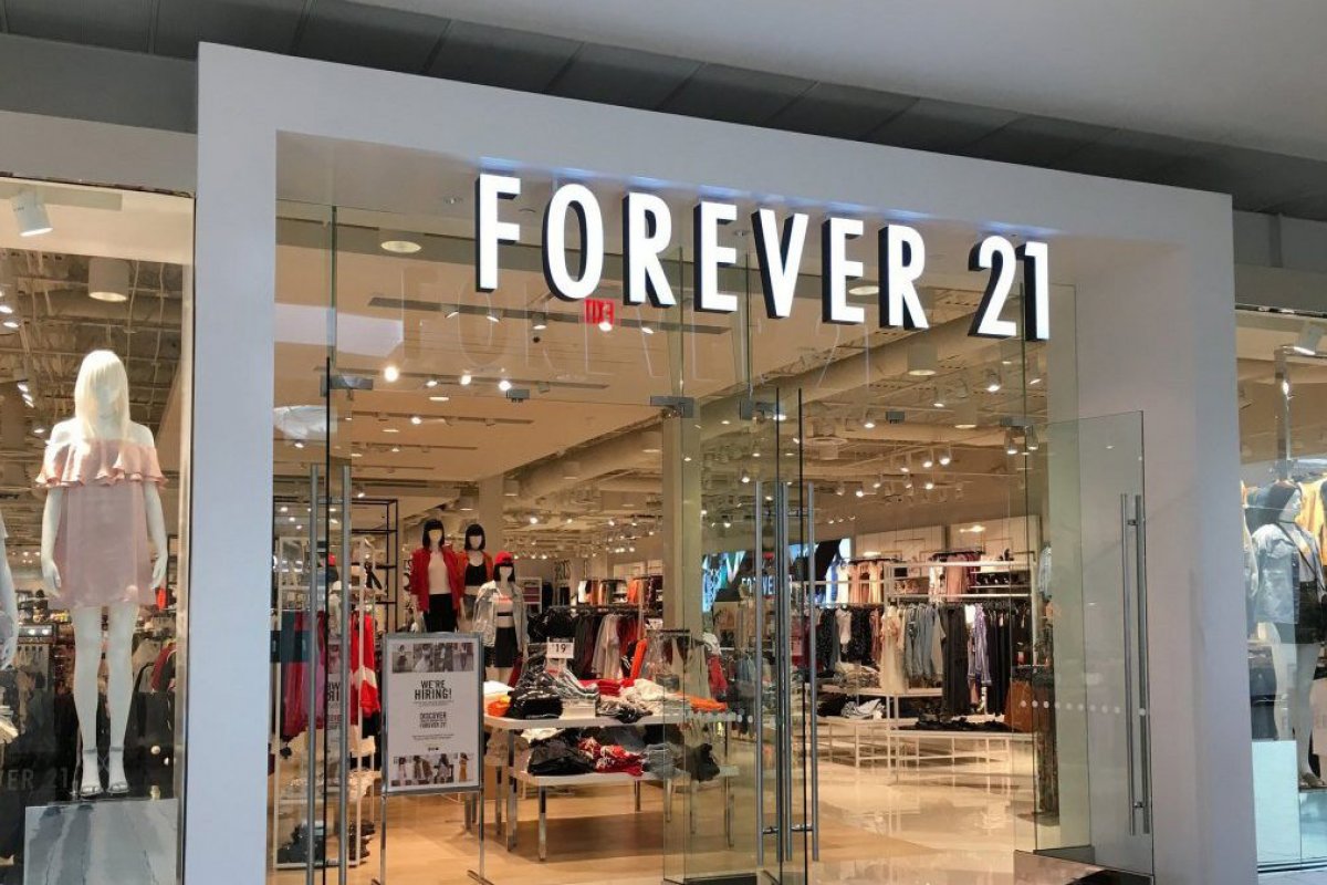 Forever 21 decide fechar todas as lojas localizados nos shoppings da Rede Multiplan