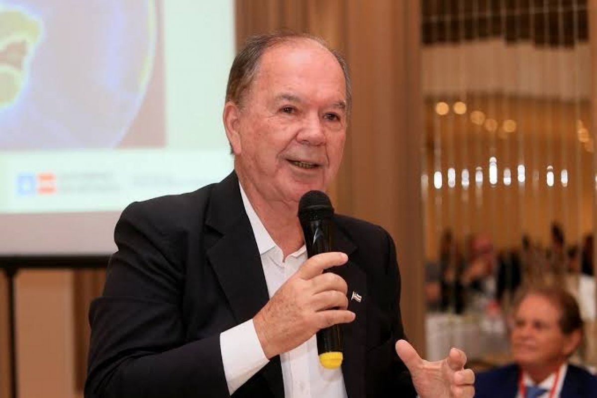 Leão assume Casa Civil e Nelson Leal a SDE