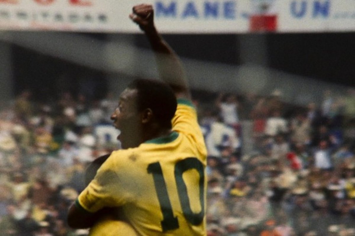Netflix anuncia documentário sobre Pelé