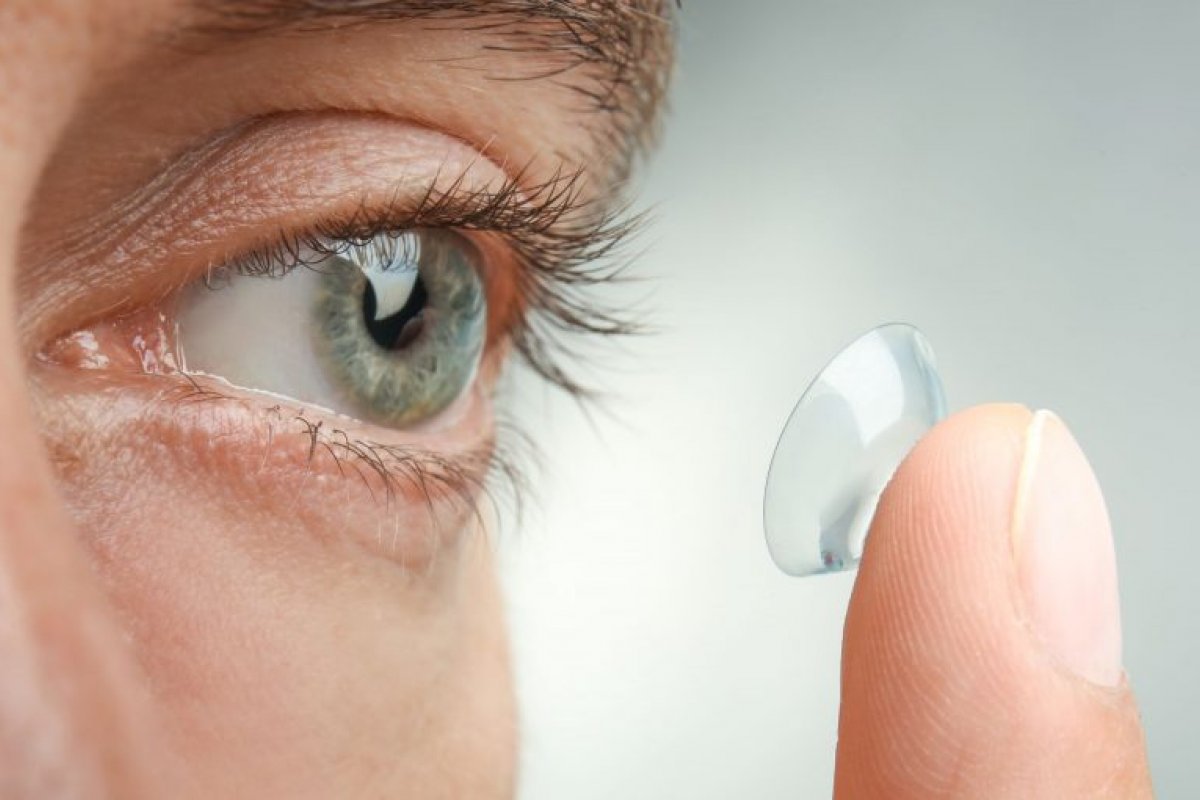 7 sinais de alerta para quem usa lentes de contato