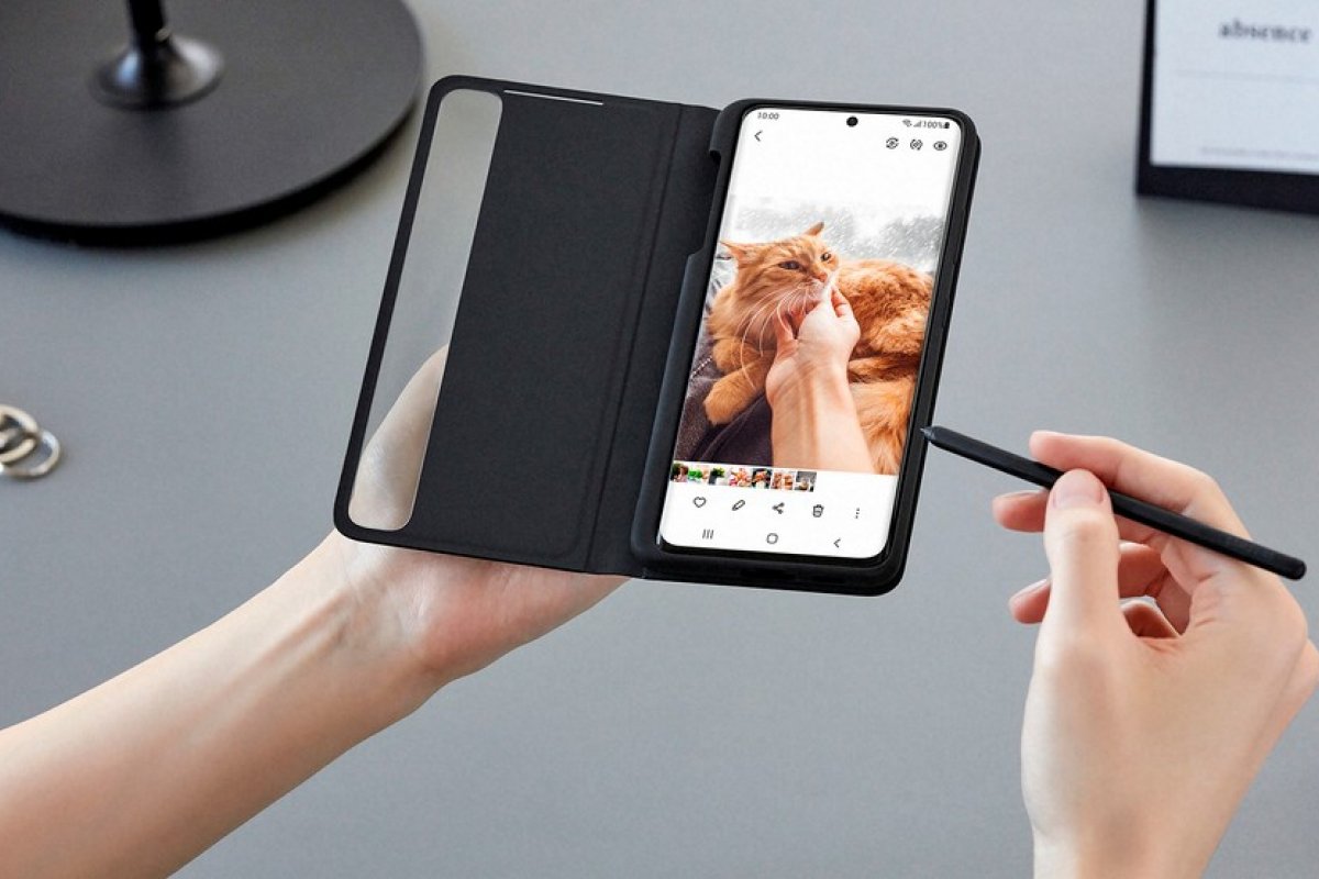 Samsung anuncia Galaxy S21 sem carregador e fone