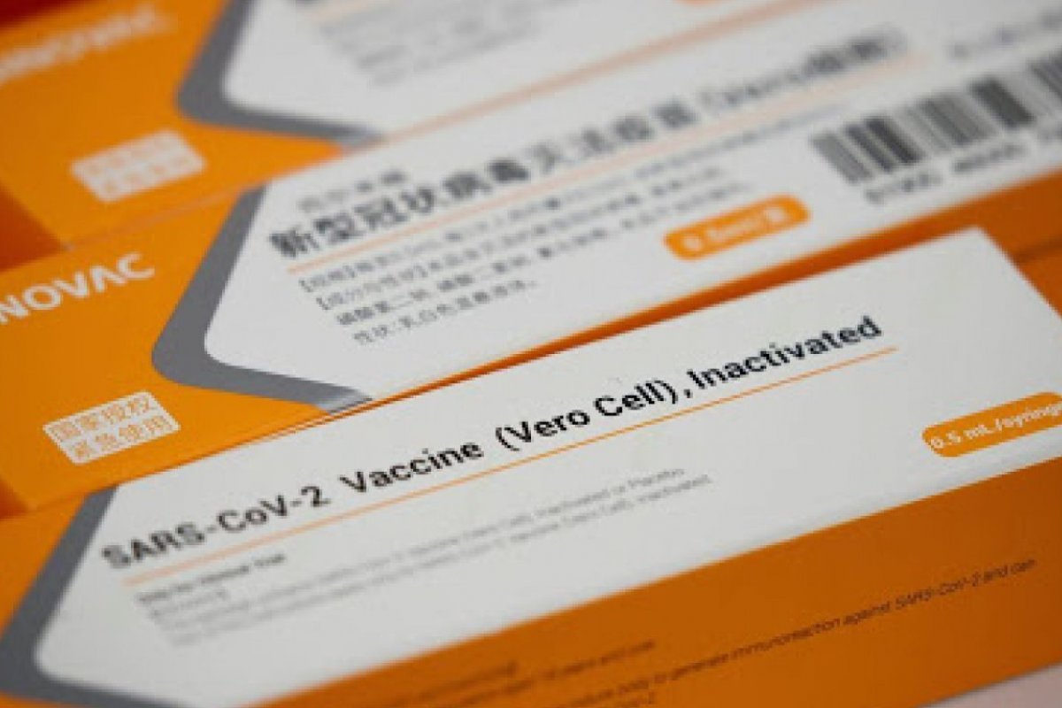 Butantan conclui entrega de documentos da vacina Coronavac à Anvisa