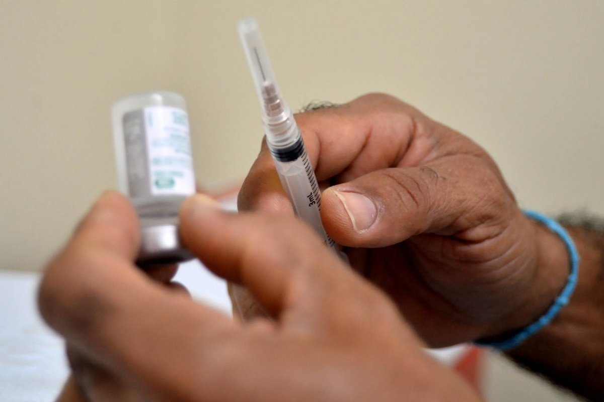 Prefeitura estuda estratégias para evitar fraudes durante vacinação contra Covid-19