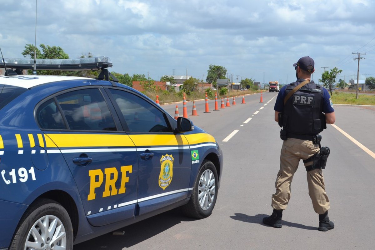 Concurso da Polícia Federal com 1,5 mil vagas tem edital publicado nesta sexta-feira (15)