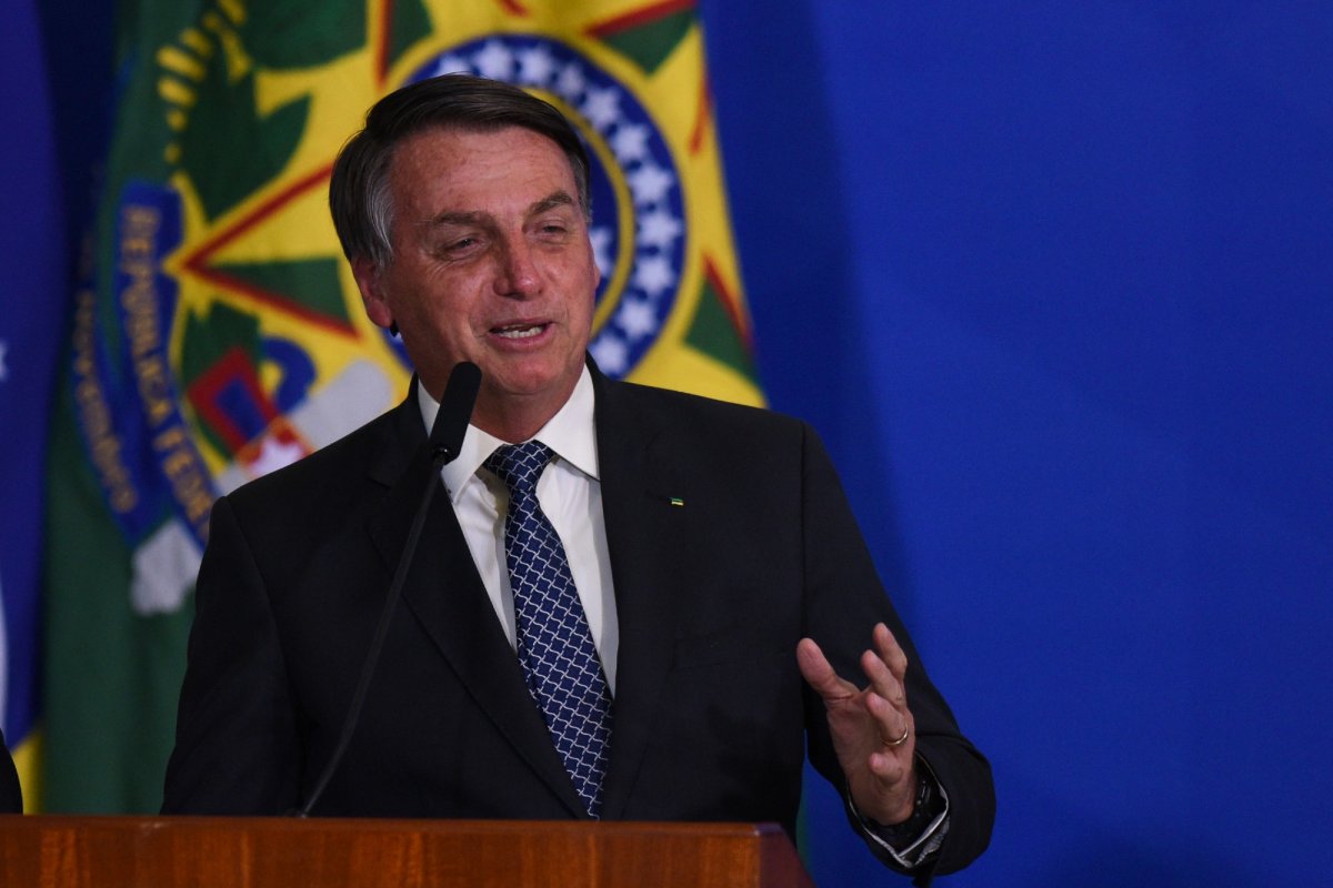 Alívio para dívidas de Estados e municípios é vetado por Bolsonaro