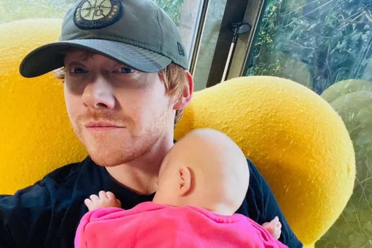 "Eu sempre brinquei com a ideia de deixar de atuar", diz ator que interpretou Rony em Harry Potter