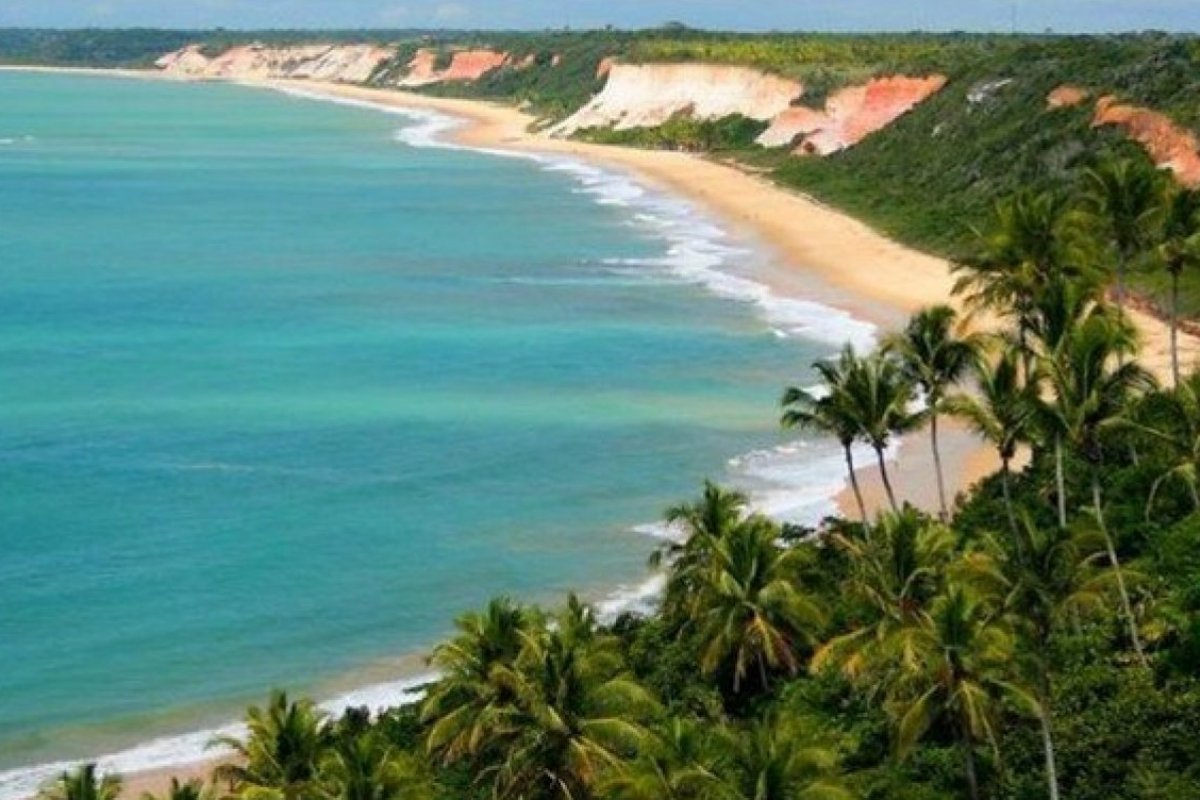 Ministério do Turismo oferece R$ 500 mil à Bahia para promoção de viagens internas