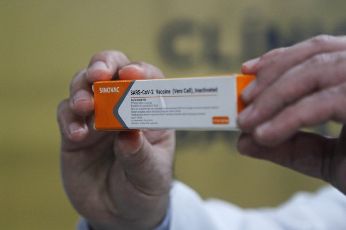 Saúde pede ao Butantan entrega imediata de 6 milhões de doses da Coronavac