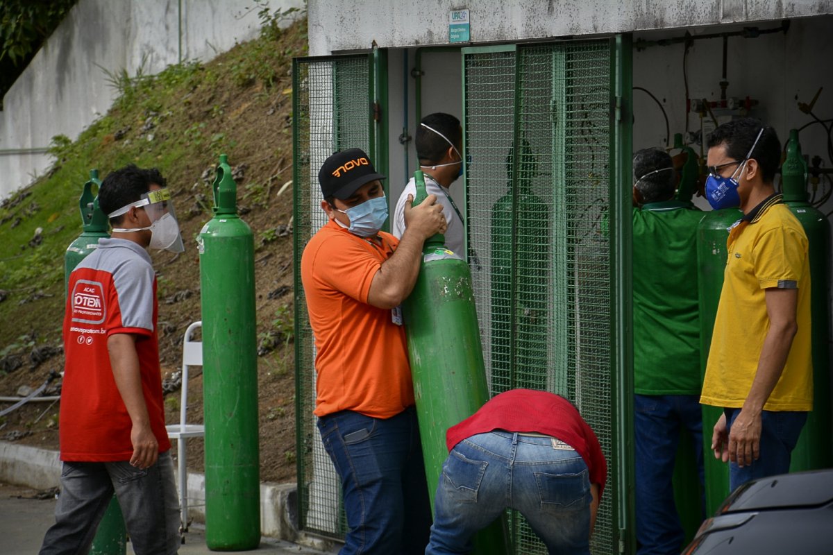 Ministério consegue oxigênio para 61 recém-nascidos em Manaus