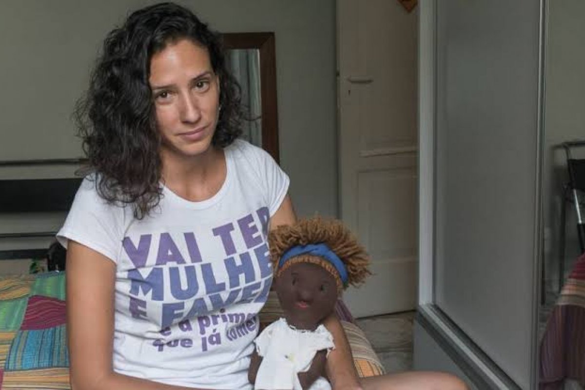 Viúva de Marielle, terá gabinete ao lado de Carlos Bolsonaro