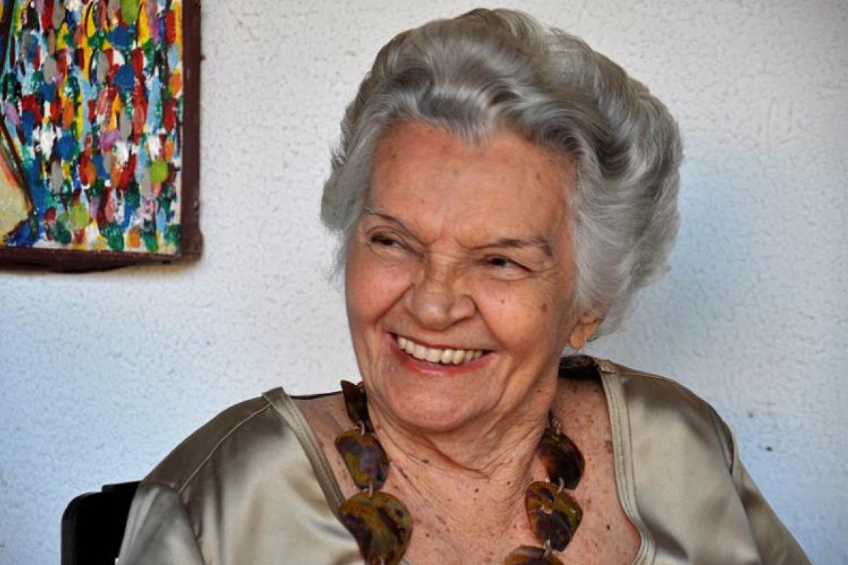 Morre a crítica de arte Matilde Matos