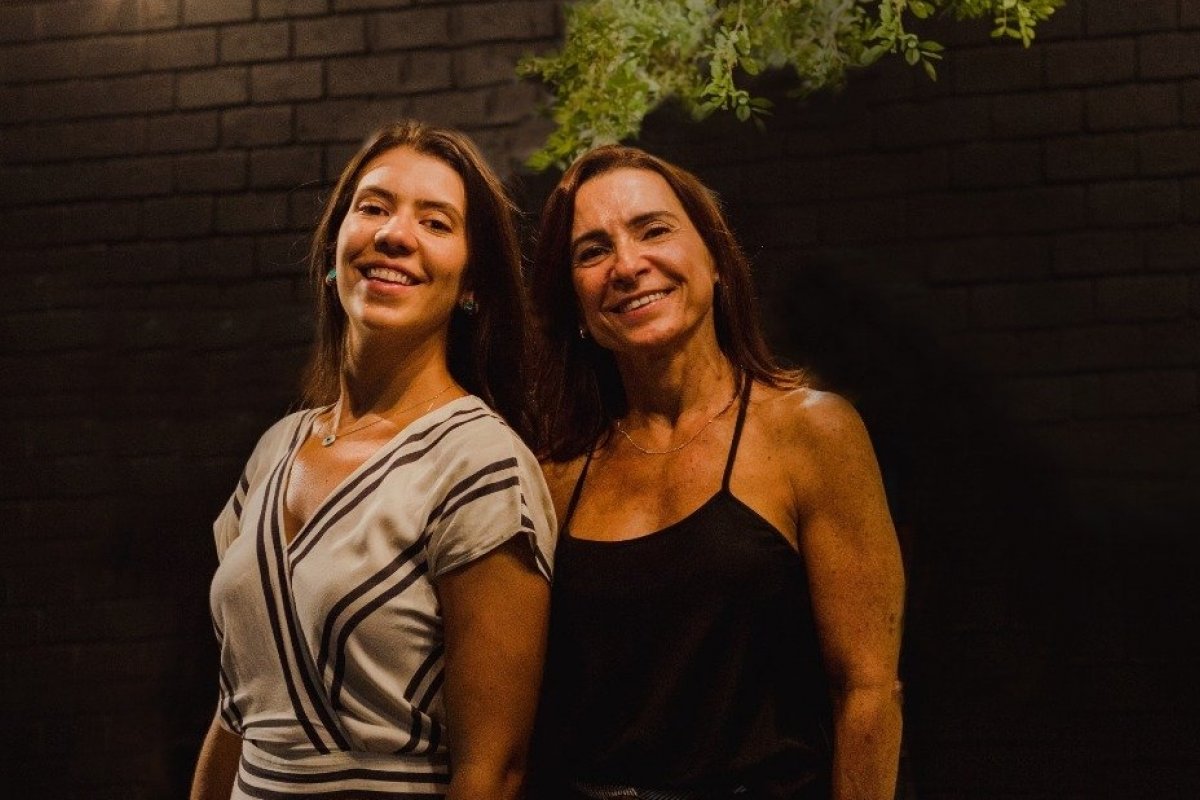Empresárias lançam delivery especializado em sanduíches de frutos do mar