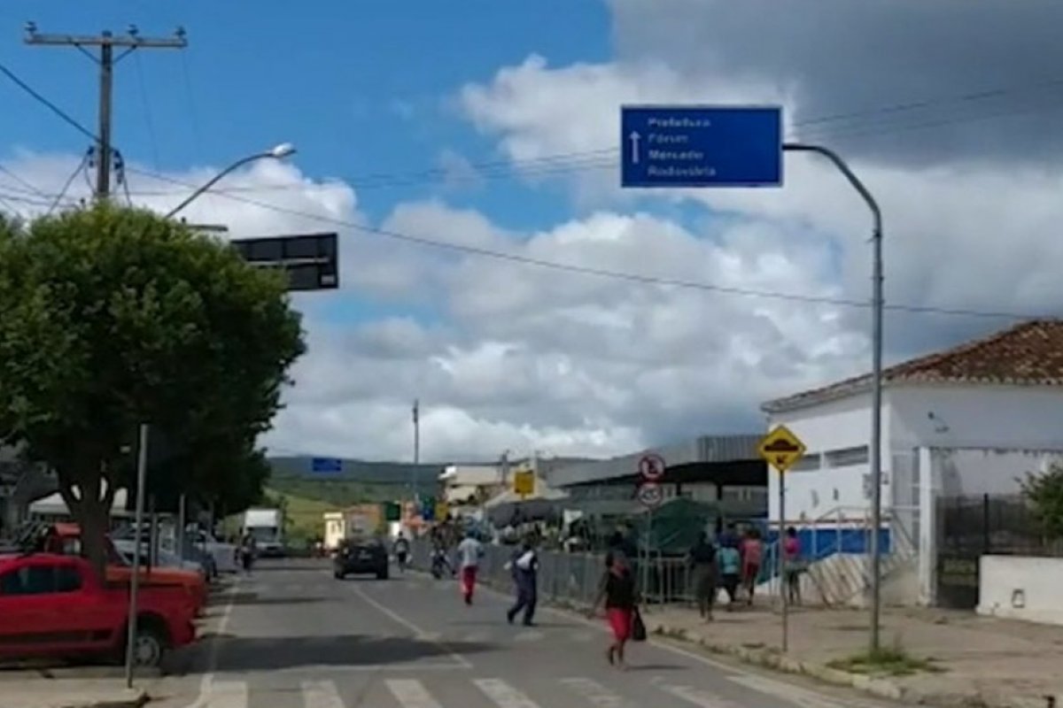 MP-BA aciona Prefeitura de Miguel Calmon por autorizar construção em área de preservação