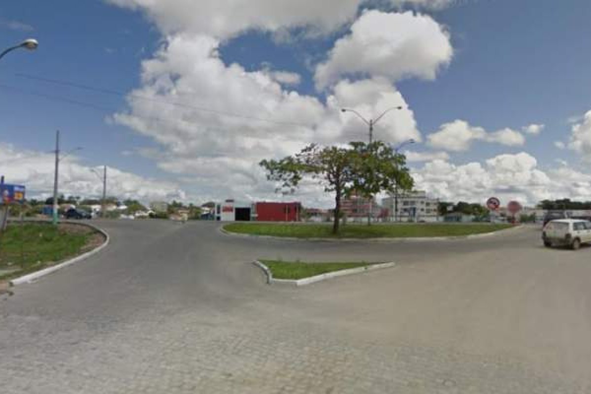 Homem é preso em Eunápolis após agredir a namorada a socos