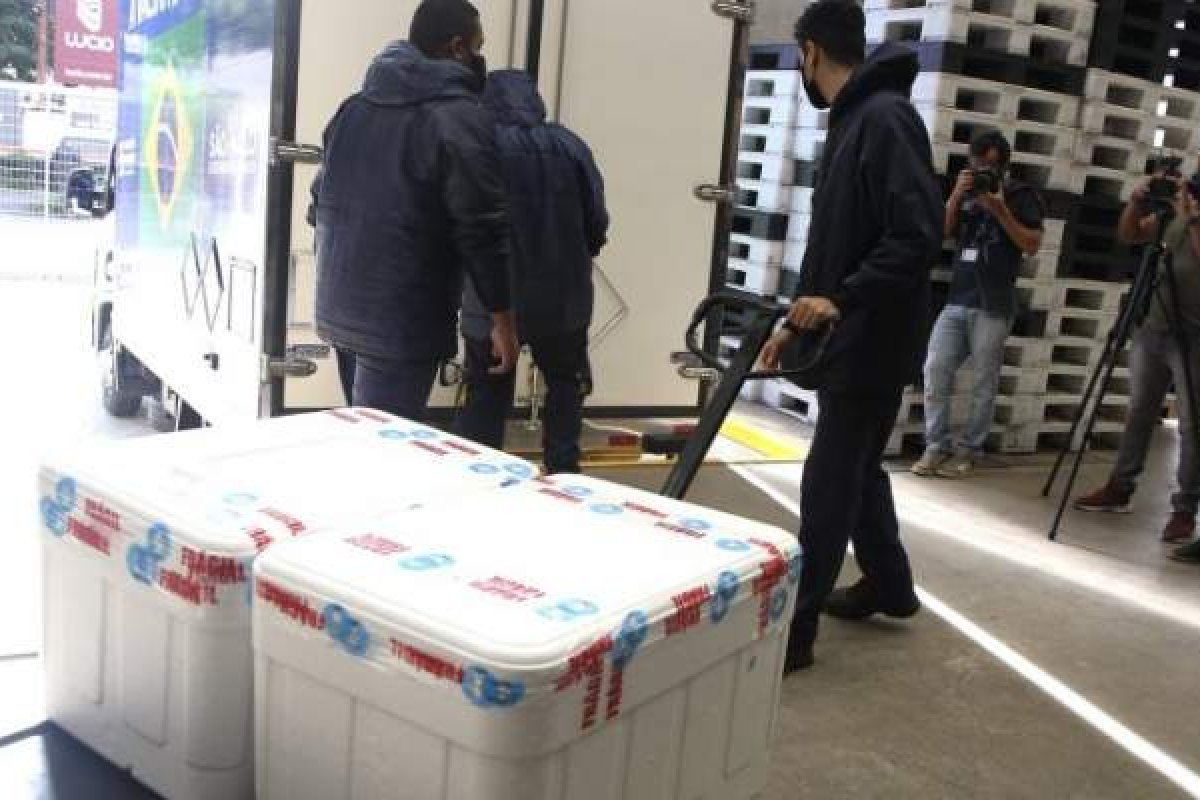 Todos a cidades baianas já receberam doses da vacina contra a Covid-19, diz Fábio Vilas-Boas