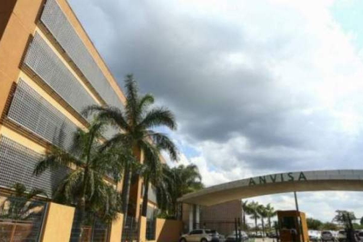 Anvisa informa que aguarda com expectativa nova documentação para liberar vacina russa