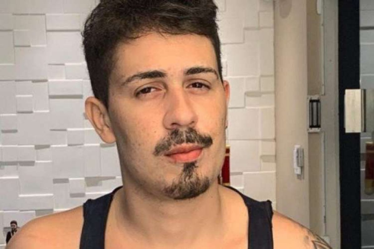 MP vai apurar se Carlinhos Maia recebeu convite para ser vacinado