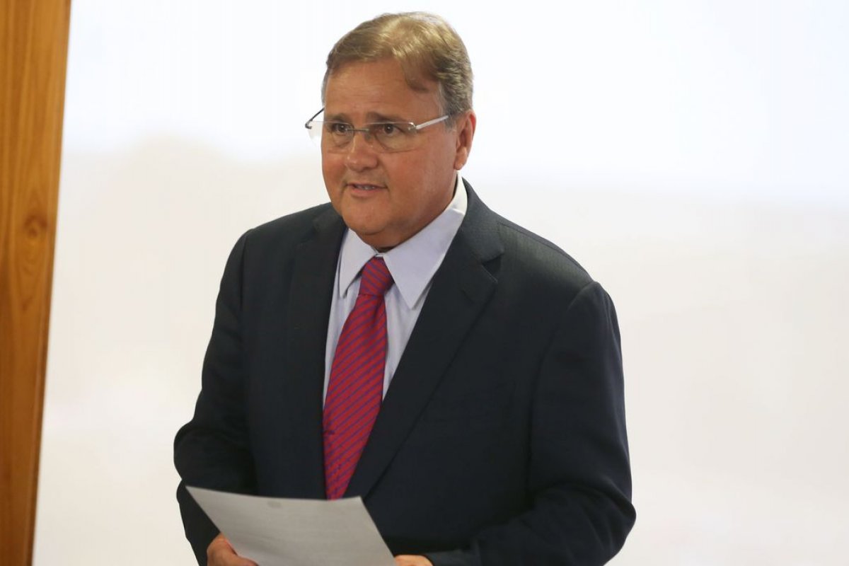 Geddel Vieira Lima deixa prisão domiciliar para realização de exames nesta quarta-feira (20)