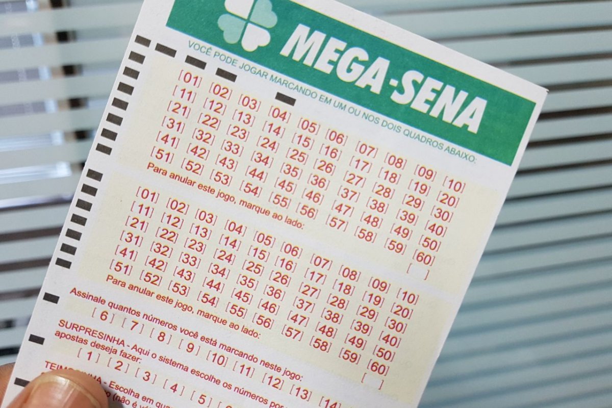 Mega-Sena paga prêmio de R$ 17 milhões nesta quarta-feira (20)