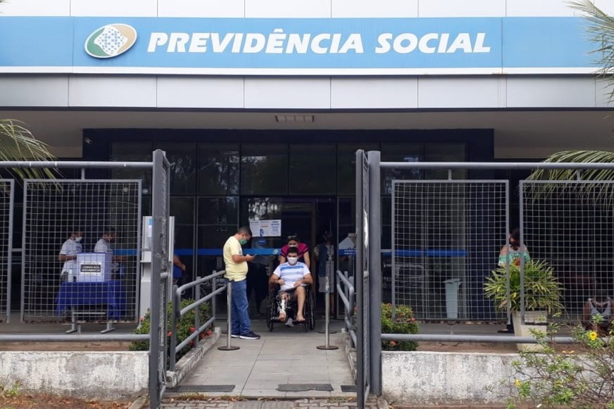 INSS anuncia manutenção de suspensão da prova de vida até fevereiro