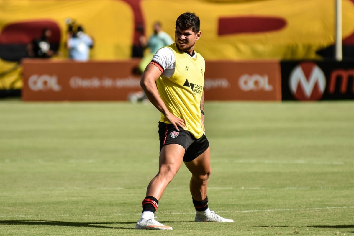 Precisando de um simples empate para deixar o Z-4, Vitória visita o Guarani em Campinas