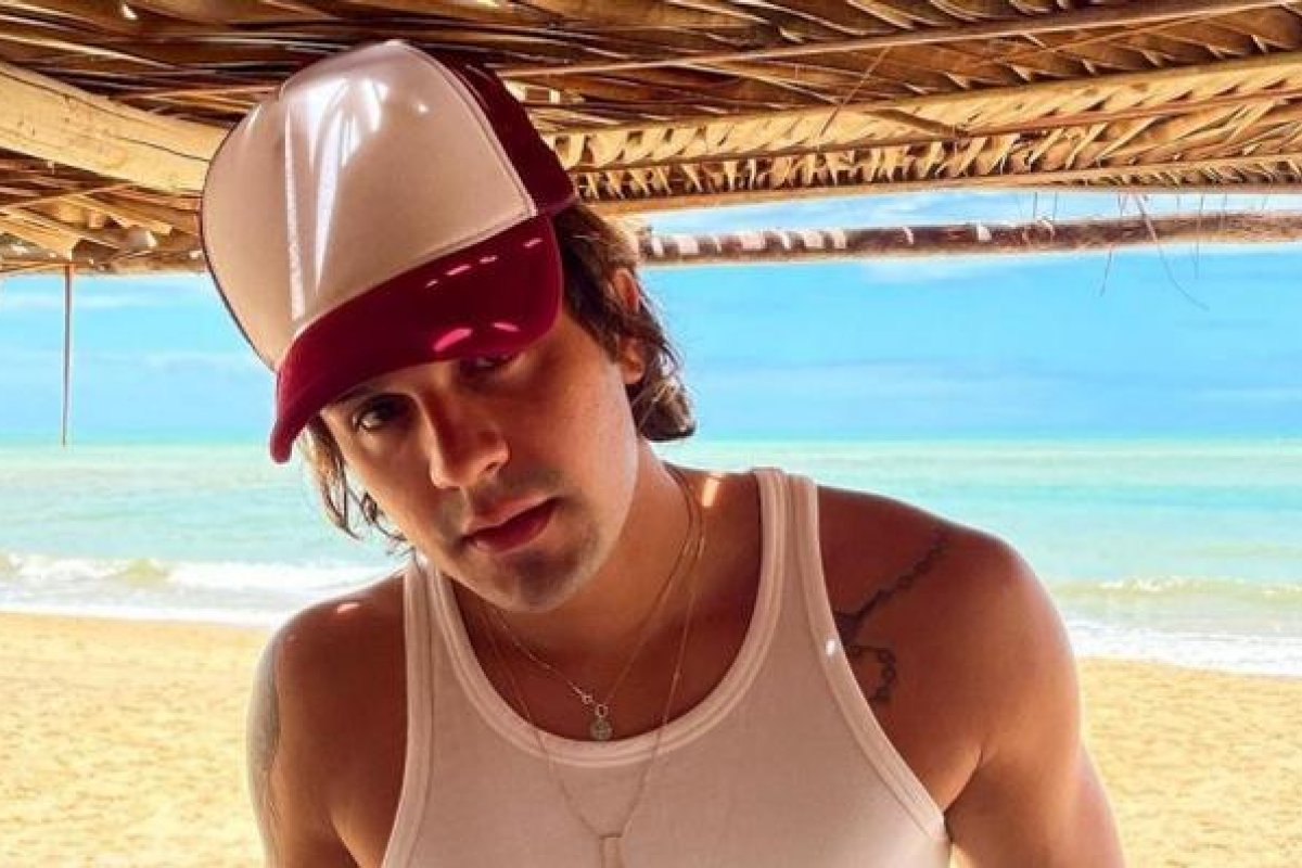 Luan Santana realiza mais uma doação de oxigênio para Manaus