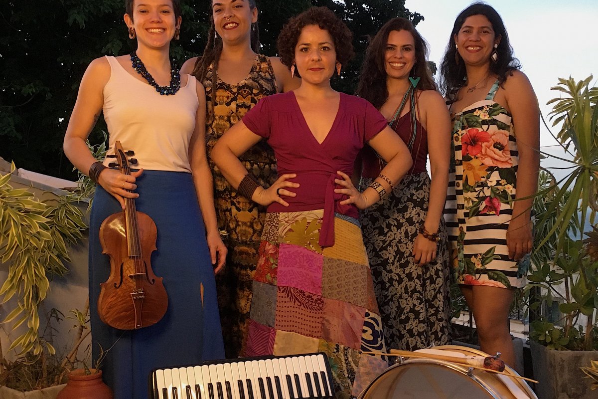 Banda baiana mistura ritmos nordestinos em álbum previsto para março