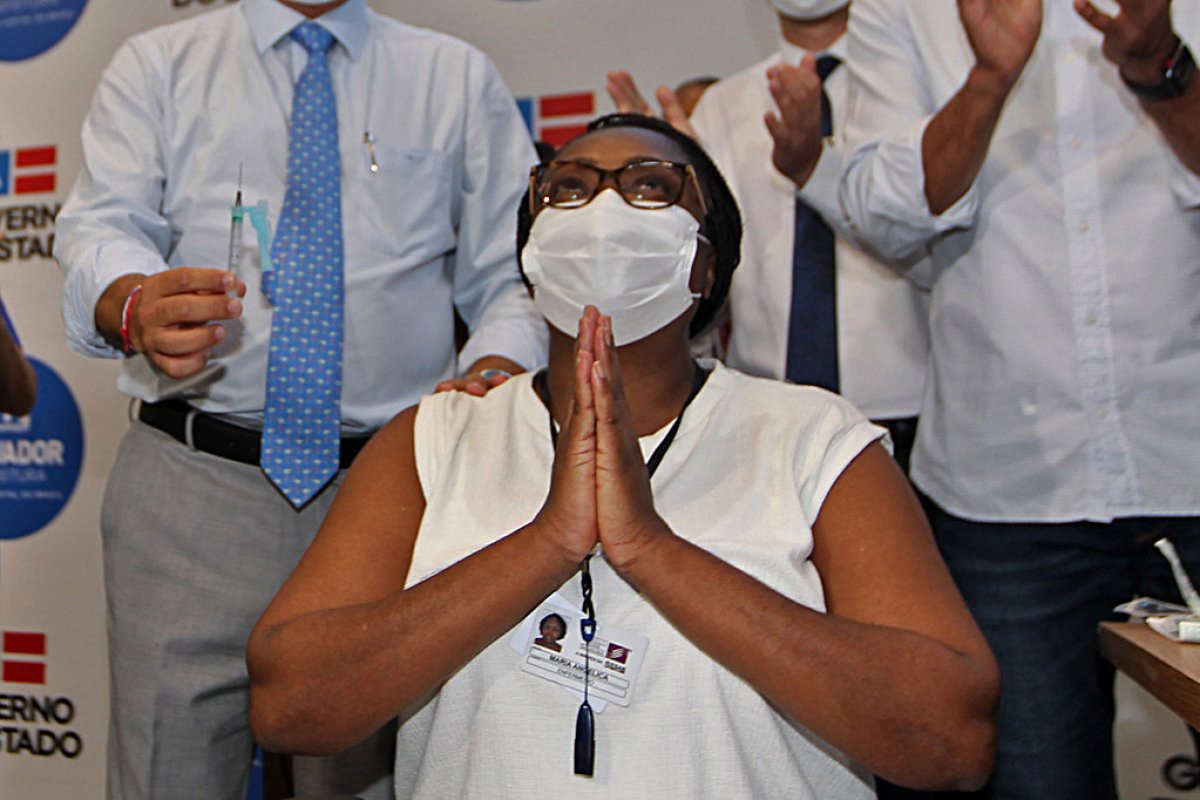 Capital baiana soma 3.922 pessoas imunizadas contra Covid-19 nesta quarta (20)