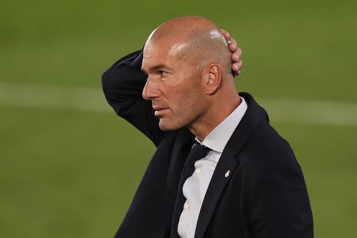 Zidane pode deixar Real Madrid em junho, diz jornal
