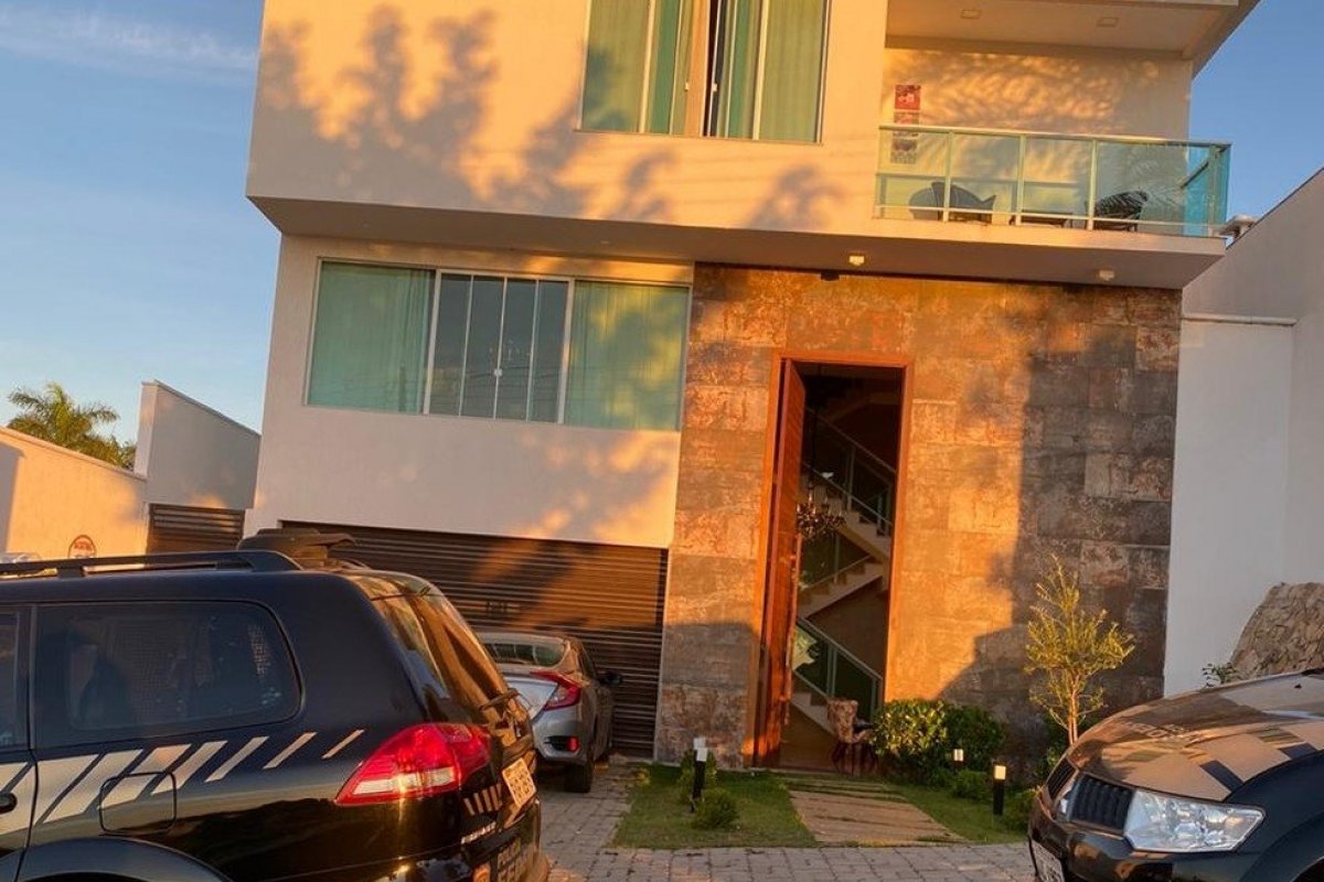 PF apura suposto esquema de lavagem de dinheiro que envolve funcionário do Ministério da Infraestrutura