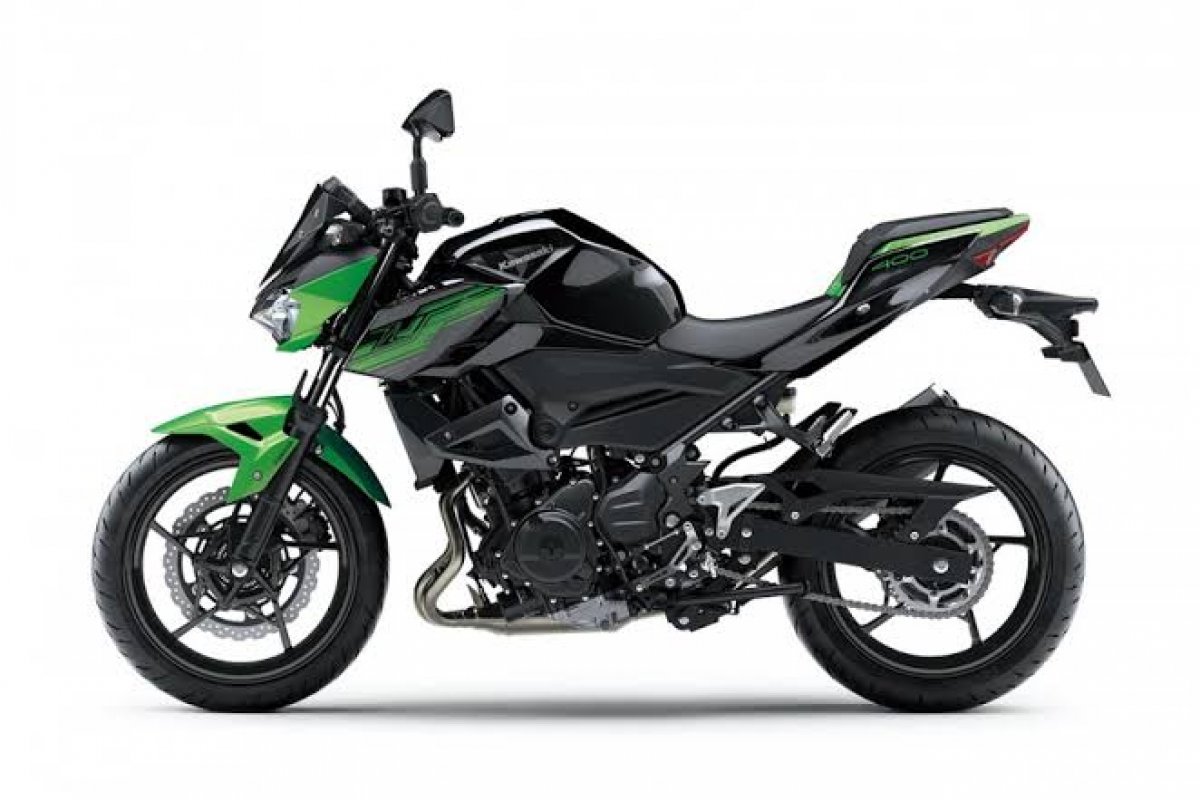 Kawasaki comunica recall da Z400 e Ninja 400