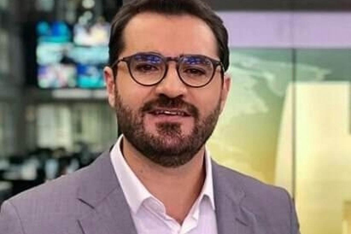 Apresentador da GloboNews, assume namorado em rede social
