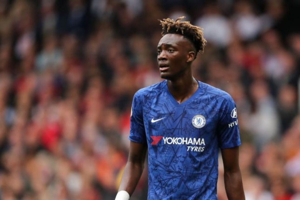 Atacante do Chelsea sofre racismo na final da Supercopa da Europa