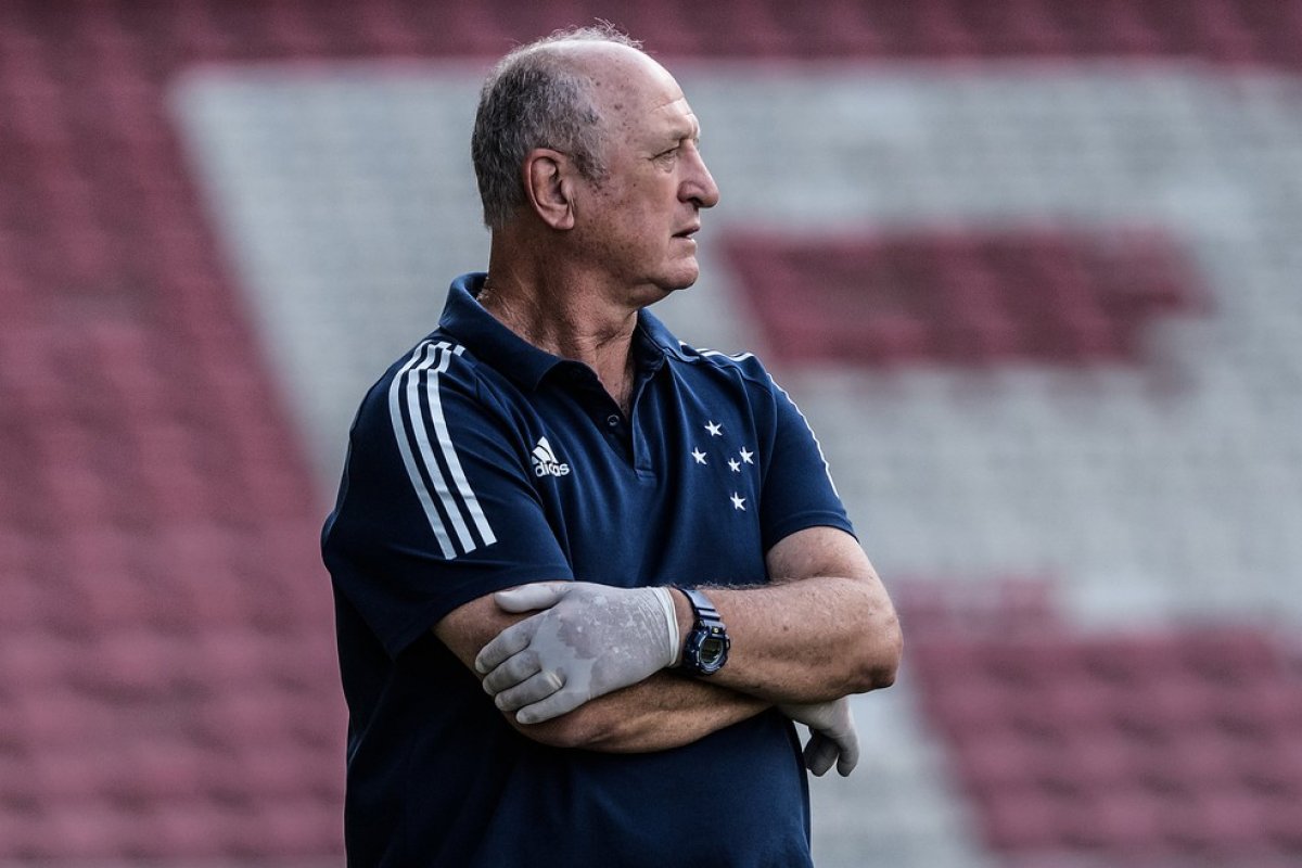 Diretoria do Cruzeiro e Felipão acertam fim de contrato previsto para ser encerrado em 2022