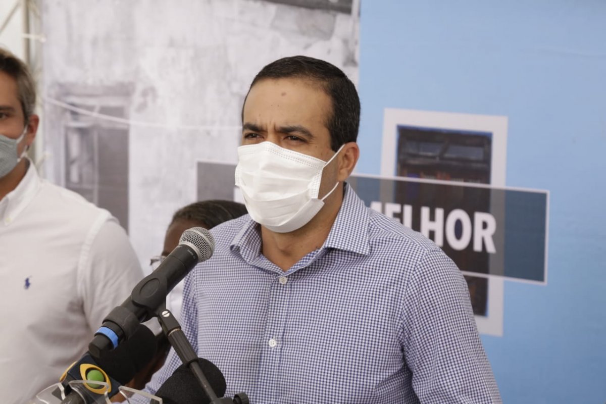 Aulas devem voltar dia primeiro de março, diz Bruno Reis