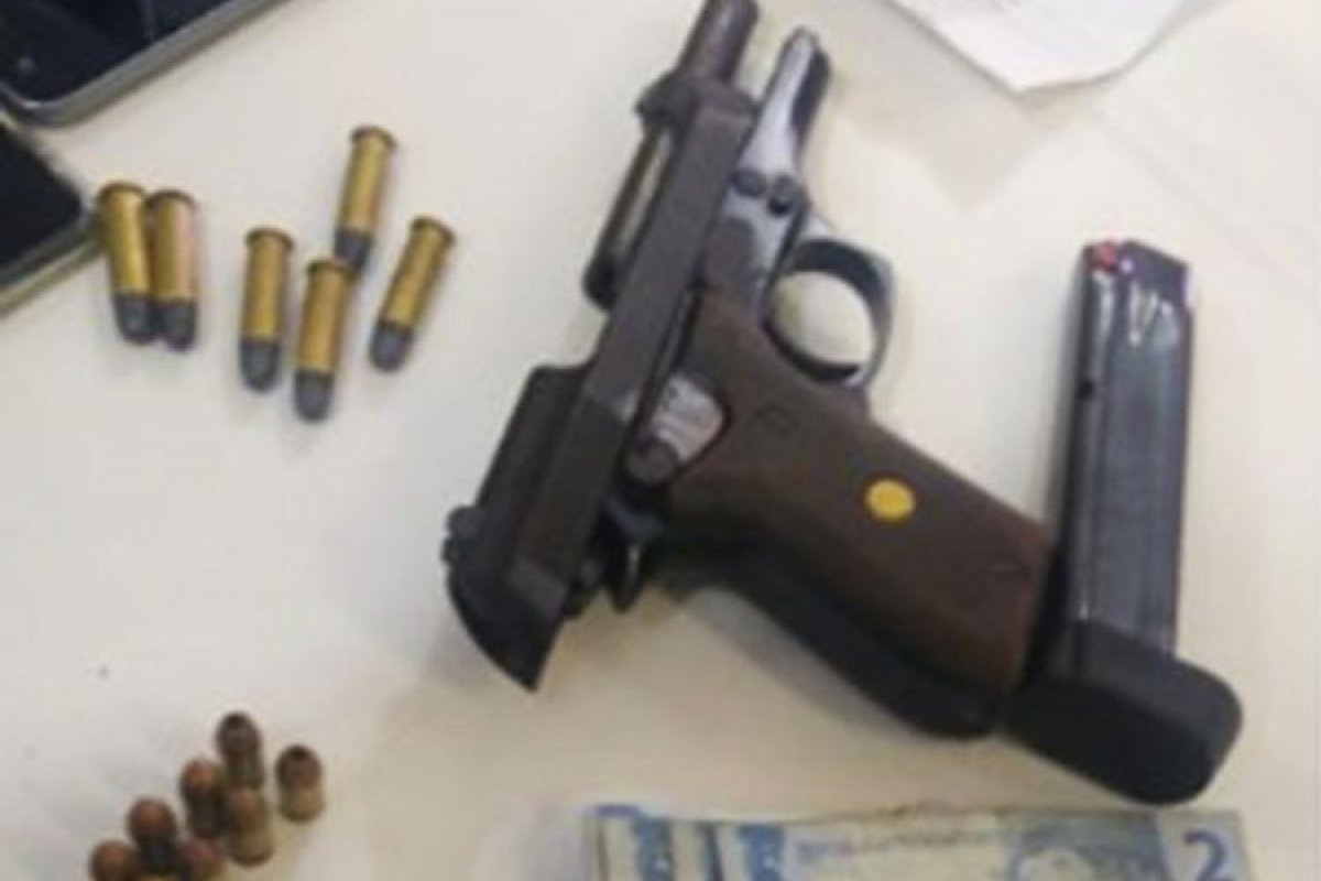 Casal é preso após tentar assaltar joalheria no Pelourinho