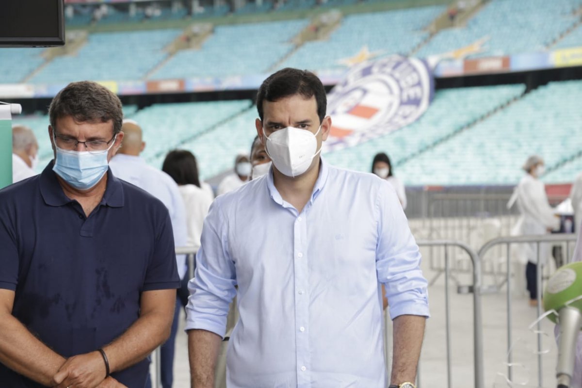 Leo Prates pede ao governo federal mais 273,5 mil doses de vacina da Covid-19