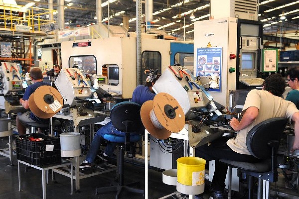 Custo da indústria no Brasil cresce 8,6% no terceiro trimestre de 2020, diz CNI