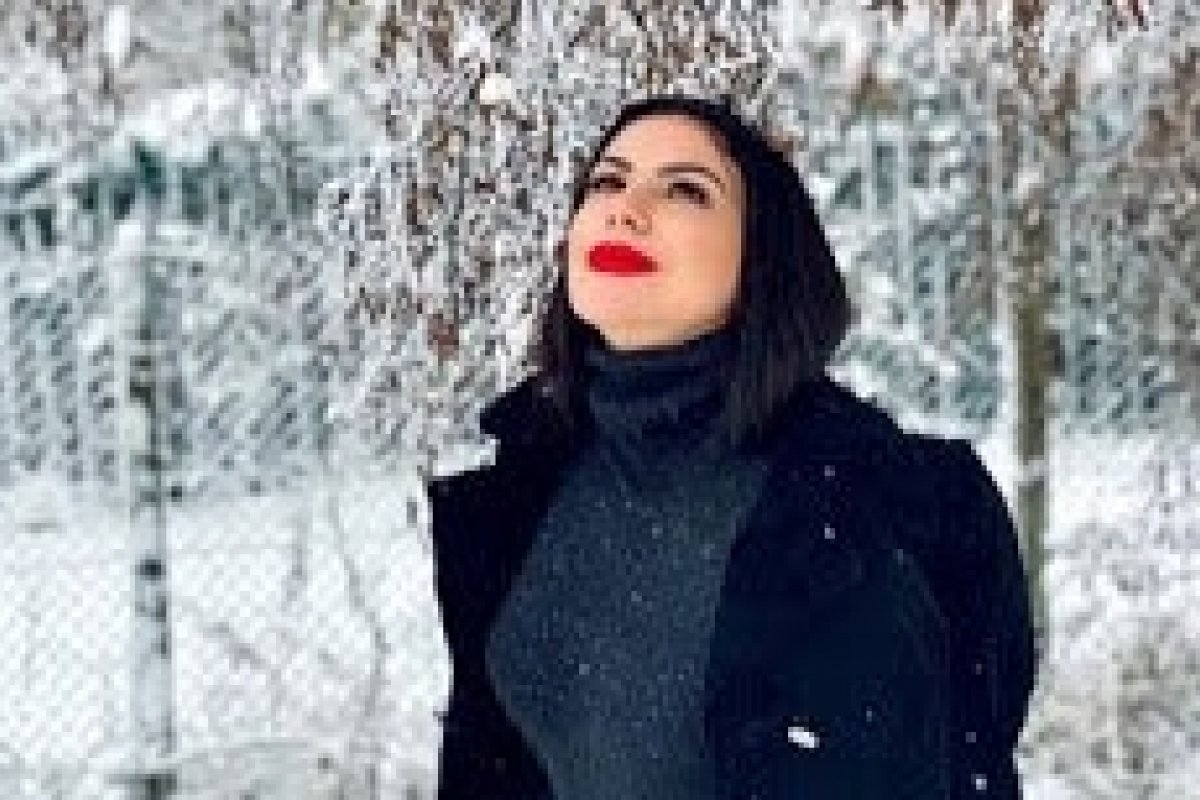 Temporada em Londres para a modelo Camila Montovani