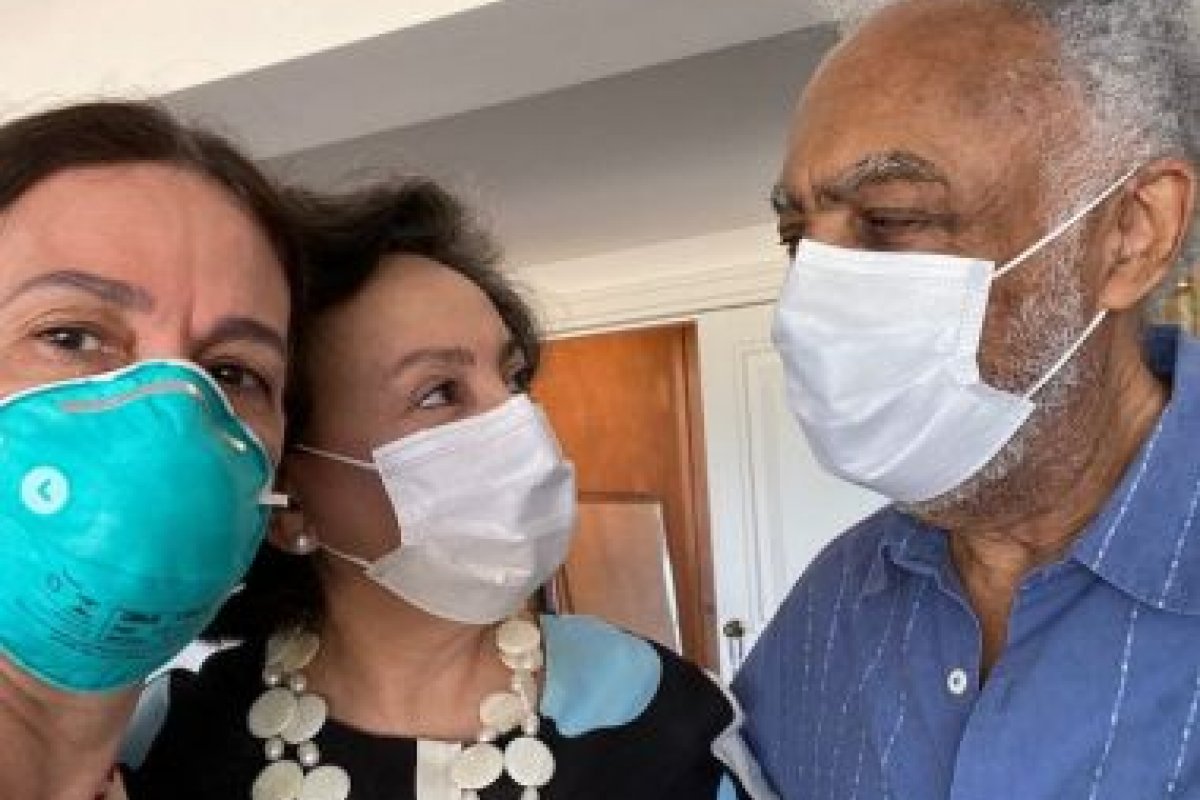 Gilberto Gil revela que teve Covid-19