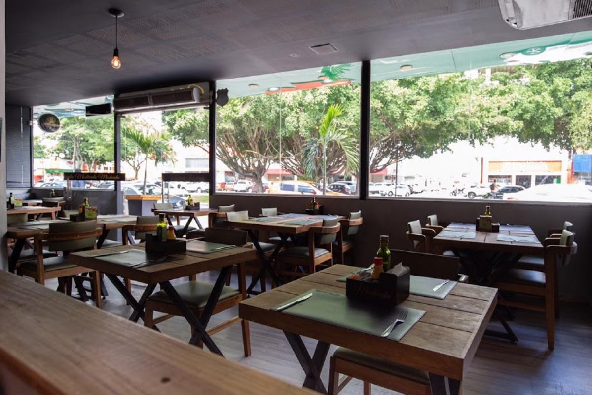 Prefeitura de Feira de Santana autoriza funcionamento de bares e restaurantes até 23h