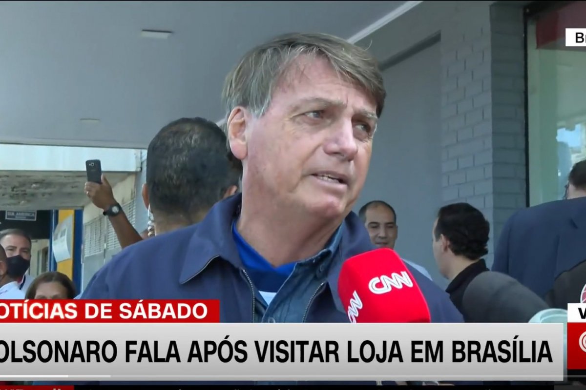 "Só tem a vaga do Pedro, da Secretaria-Geral", diz Bolsonaro sobre possível reforma ministerial