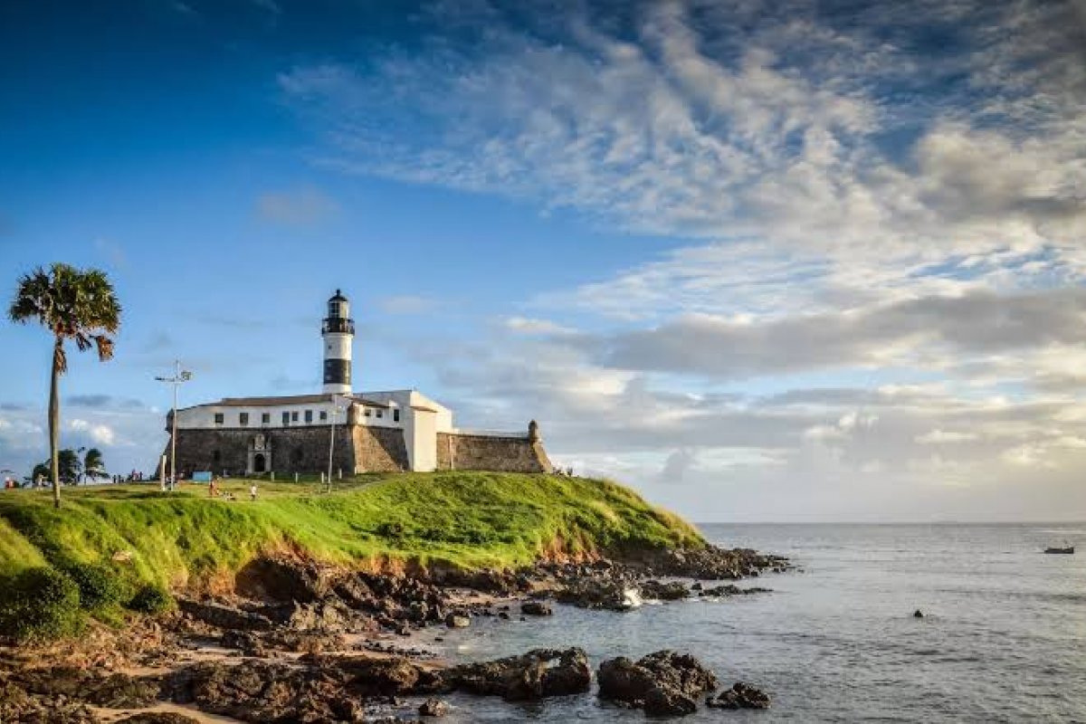 Segundo levantamento do Ministério do Turismo, Salvador e Porto Seguro estão entre destinos tendências