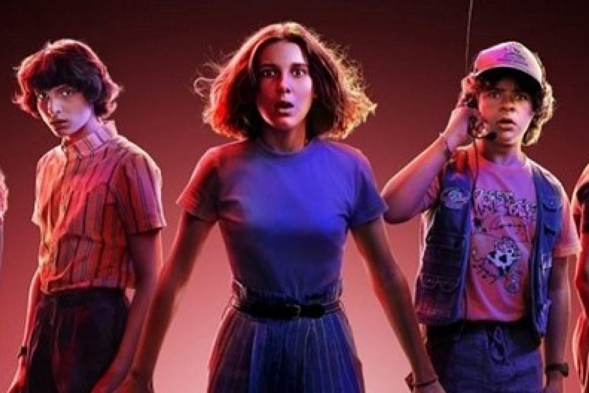 Foto do set da 4ª temporada de Stranger Things indica retorno de personagem importante