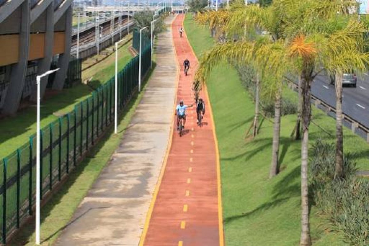 Bicicletas são roubadas em ciclovia do metrô, na Av. Paralela