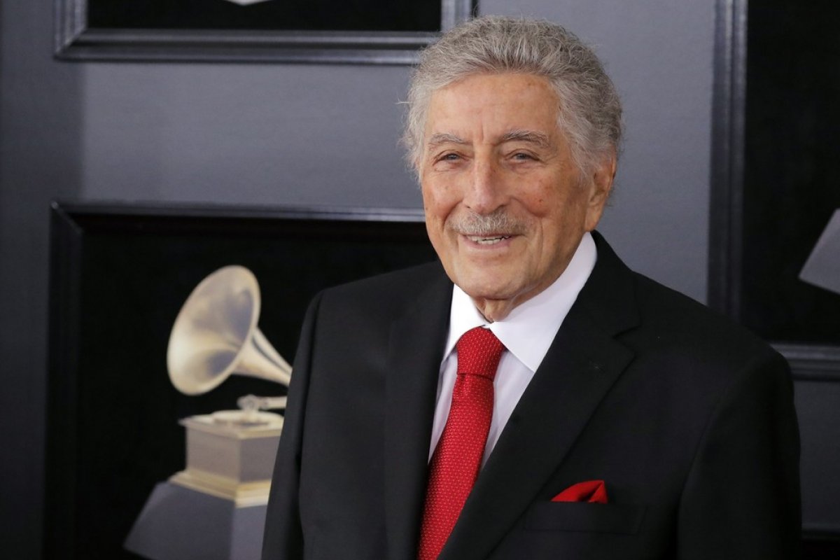 Tony Bennett, lenda do Jazz, revela diagnóstico de Alzheimer