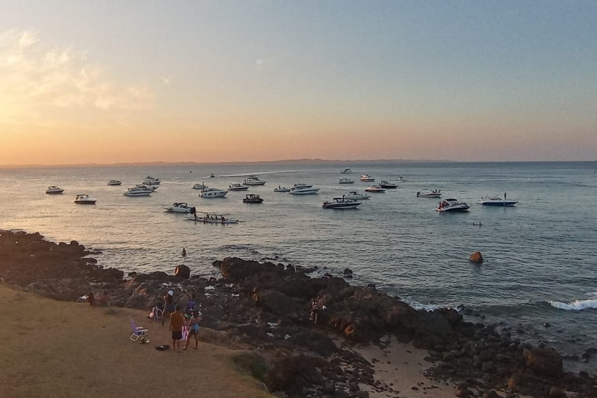Perigo: Mergulhador denúncia falta de fiscalização de lanchas e jet ski nas praias da Barra