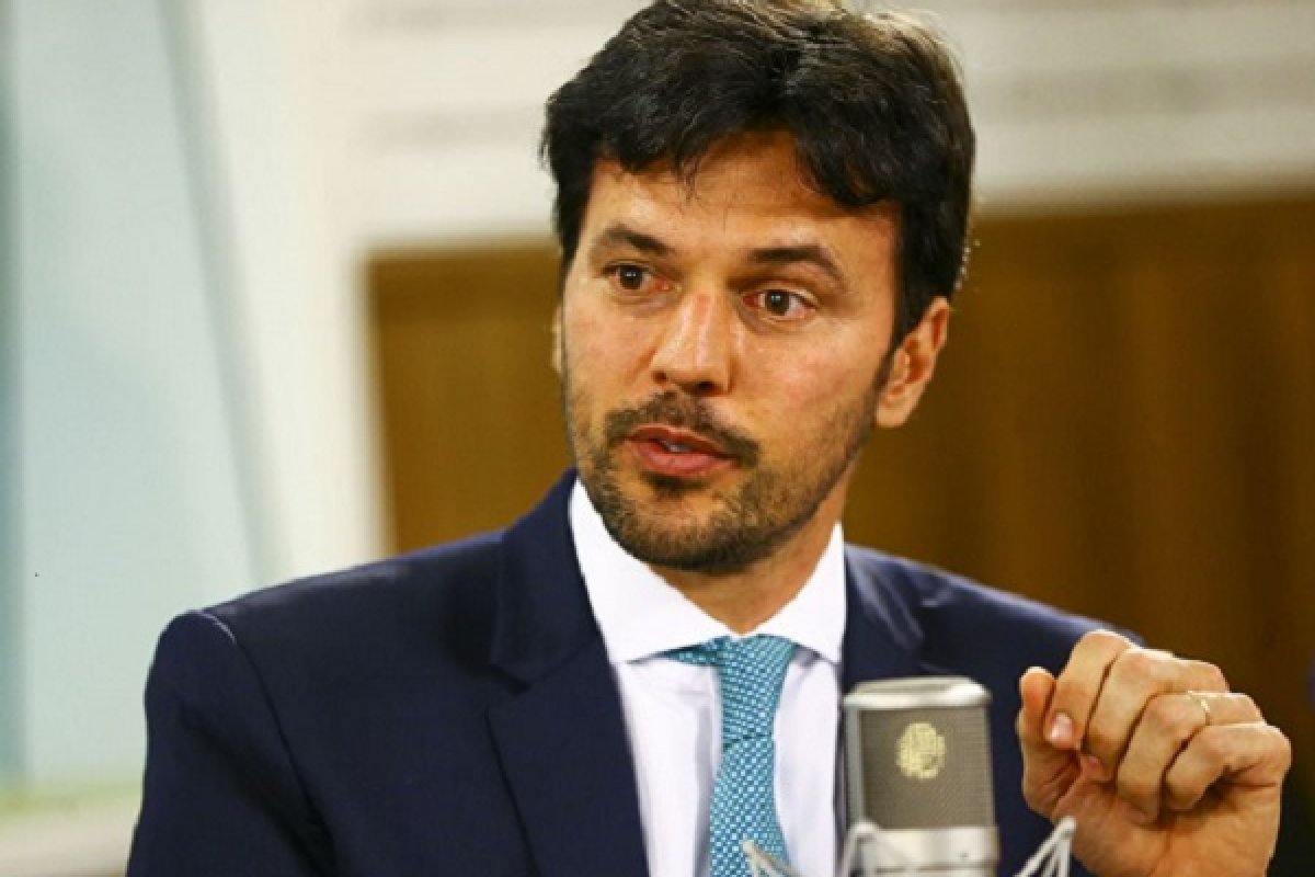 Comitiva liderada por Fábio Faria vai à Europa e Ásia para reuniões sobre 5G