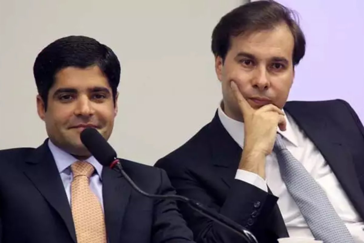 Rodrigo Maia culpa ACM Neto por derrota de Baleia Rossi na Câmara, diz revista