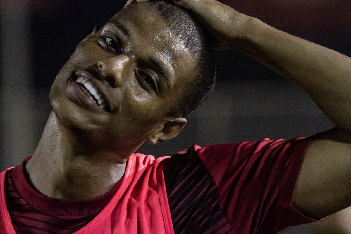 Volante Lucas Cândido não renova com o Vitória para temporada 2021
